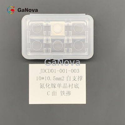 10*10,5mm2 C-Face Fe-Doped SI-Type Free-Standing GaN Single Crystal Substrate Macro Defecto Densidade 0cm−2 TTV ≤ 10 μm Resistividade 106 Ω·Cm Dispositivos RF Wafer