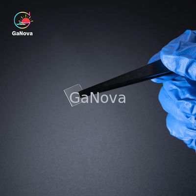 JDCD04-001-003 10x10mm2 100 ((Off 6°) Fe dopado em pé livre Ga2O3 Substrato de cristal único Grau de produto Polido único